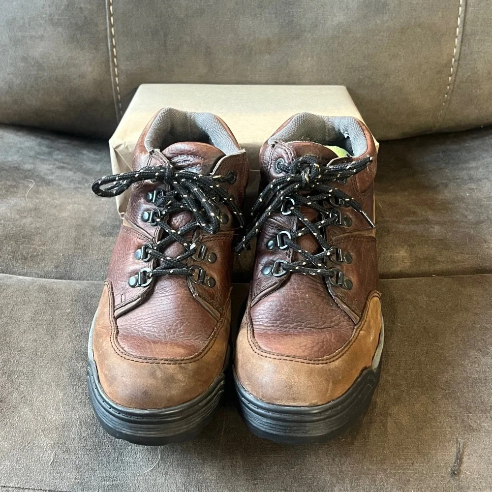 G.H.‎ Bass & Co. Bayou Waterproof Leather Hiking Shoes Men's 9.5M EUC